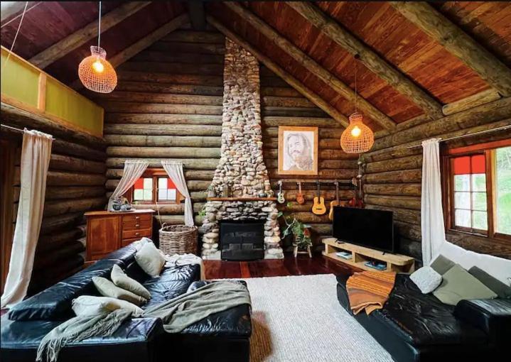 Coromandel Secluded Log Cabin Retreat Hikuai Eksteriør billede